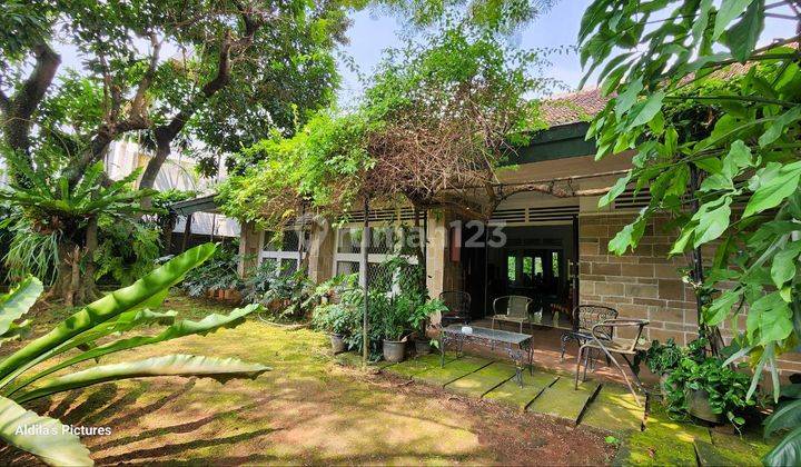 Dijual Rumah Hitung Tanah di Jl Darmawangsa 2 Kebayoran Baru 1