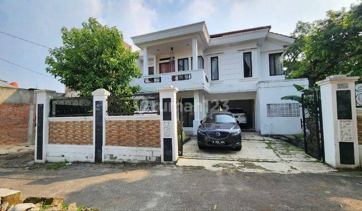 Dijual Rumah Siap Huni 2 Lantai di Villa Bintaro Regency 1