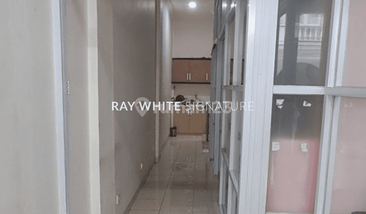 Dijual Ruko Crown Palace Kondisi Bagus 4 Lantai Ex Office 2