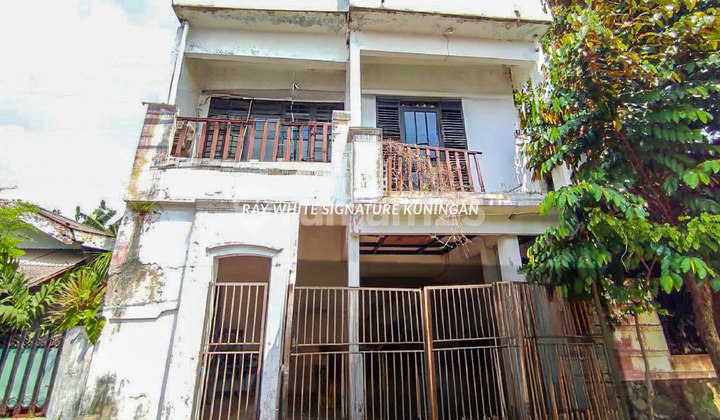 House in TVRI Complex Suitable for Residence, Quiet Location