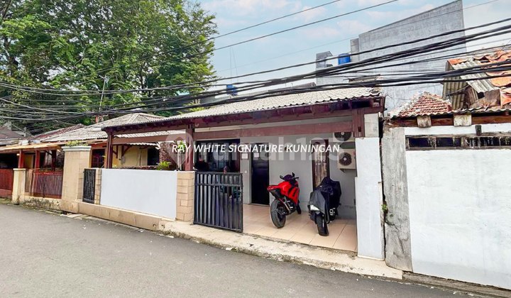 Rumah Kost 16 Kamar di Setiabudi Lokasi Strategis Rumah Kost 16 Kamar di Setiabudi Lokasi Strategis