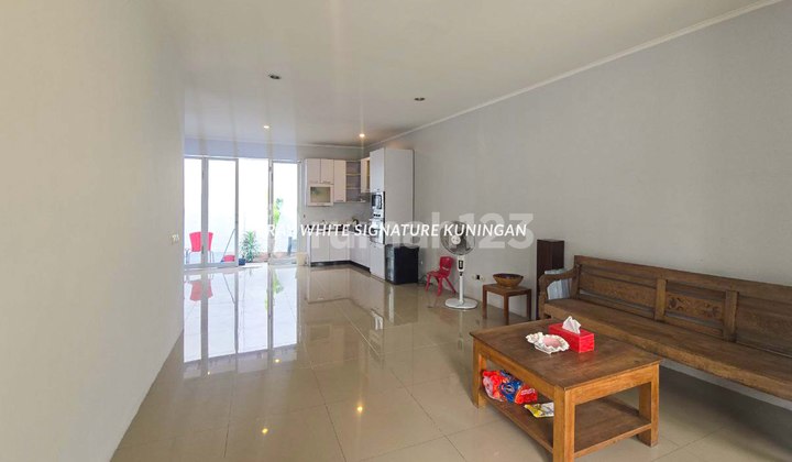 Town House on Jl Haji Subuh, Strategic Location Near TB Simatupang Town House on Jl Haji Subuh, Strategic Location Near TB Simatupang