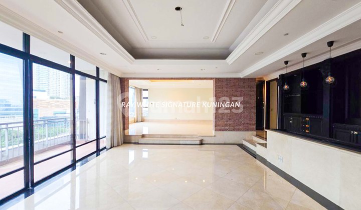 Luxury Sailendra Mega Kuningan Apartment 4Br