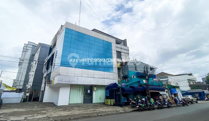 Hook 2 Building Ruko on Jalan Fatmawati Raya - Suitable for Restaurant or Office