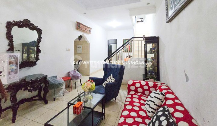 Boarding House on Jl Mesjid 4 Bendungan Hilir - Prime Location Near Office Area 2