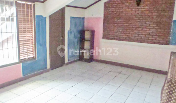 Rumah di Jl Cempaka Putih Tengah 27 Cocok Untuk Kos 2