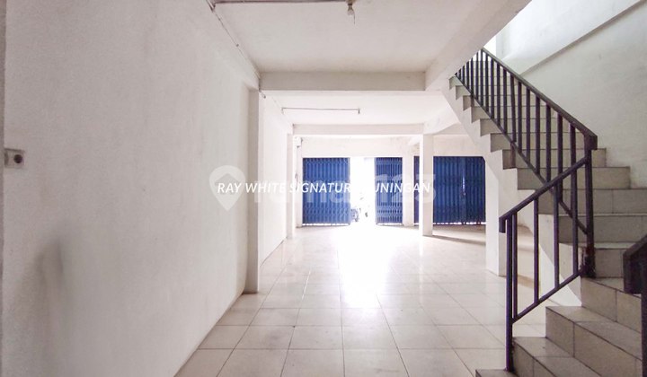 Disewakan Ruko 3 Lantai Jl. Angkasa Gunung Sahari, Kemayoran 2