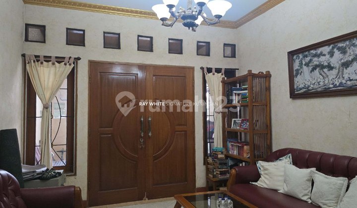 Ready-to-Occupy Residential House on Jl H. Saidi, North Cipete 2