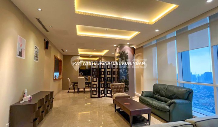 Disewakan Apartemen Full Furnished di Oakwood Premier Cozmo Disewakan Apartemen Full Furnished di Oakwood Premier Cozmo