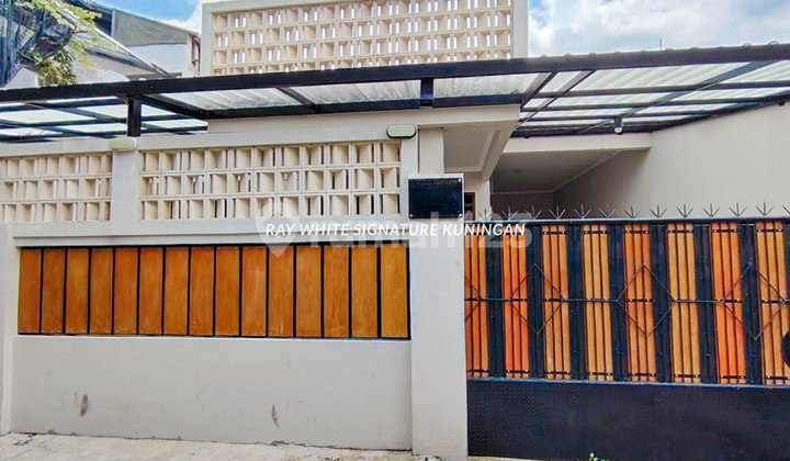 Rumah Bangunan Baru 1 Lantai di Jl Muhiyin Tanjung Barat