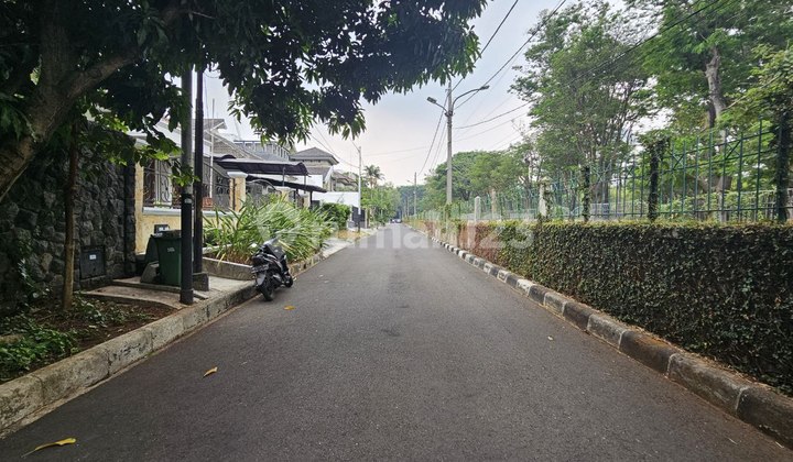 Rumah 2 Lantai Bagus di Jl. Niaga Hijau I Pondok Pinang 2