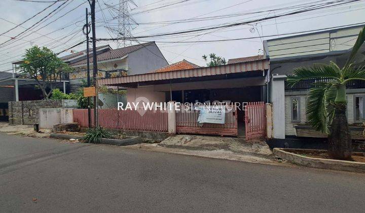 Rumah Lama di Jl Bambu Duri I Duren Sawit Harga Menarik 1