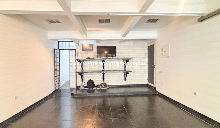 Rumah Mewah Disewakan di Sekolah Duta Dekat RS Pondok Indah 2