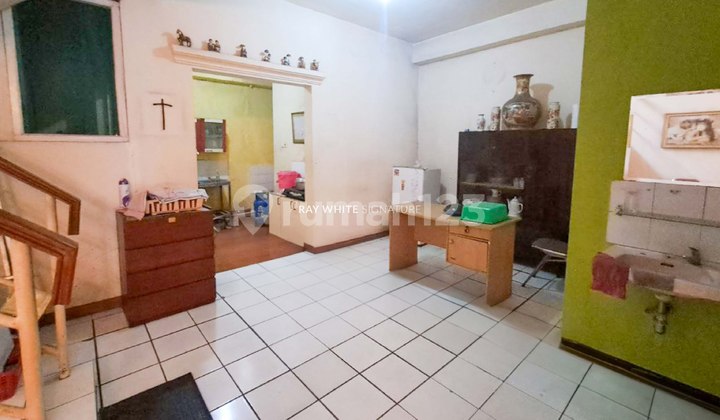 Rumah Lama Cocok Untuk Kost di Benhil Gang 12 2