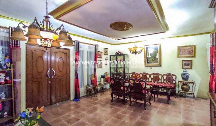 House + Active Boarding with Elite and Strategic Location in Menteng Dalam 2