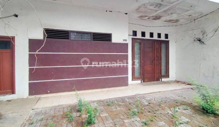 Rumah 2 Lantai di Jl. Cempaka Putih Tengah 15 2