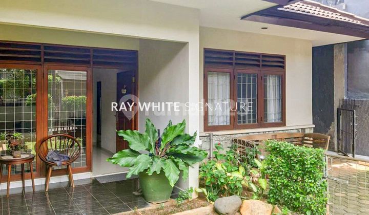 Rumah 2 Lantai Shm Bagus Jl Mpr 4 Cilandak Rumah 2 Lantai Shm Bagus Jl Mpr 4 Cilandak