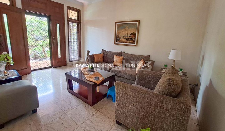 Rumah Bagus Siap Huni 2 Lantai di Komplek Mutiara Asgo Ciracas 2