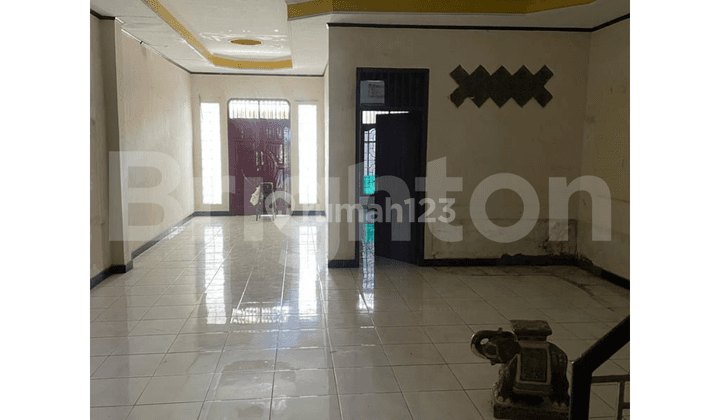 RUKO GANDENG DEKAT PASAR 1