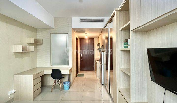 studio kecil di apartemen u residence 2 , lippo karawaci tangerang 2