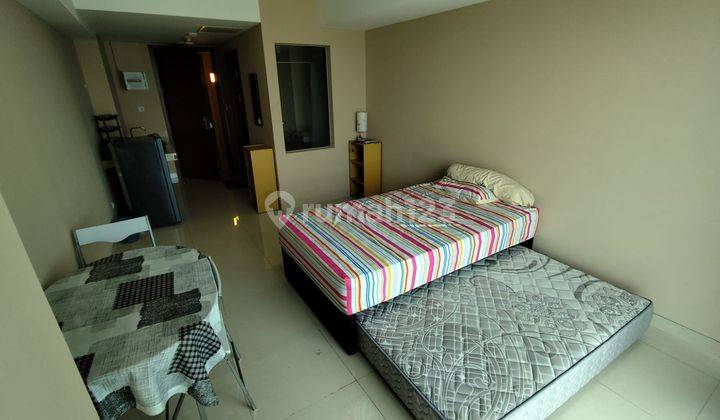 Studio Semi Furnish. Apartemen U Residence 1