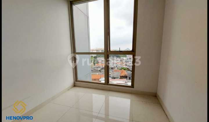 Brand New Taman Anggrek Residence Unit 3Br Semi Furnished 2