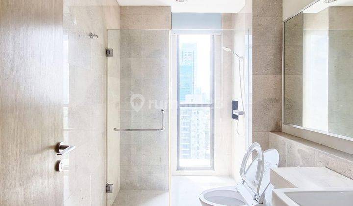 kamar mandi senopati suites best view and