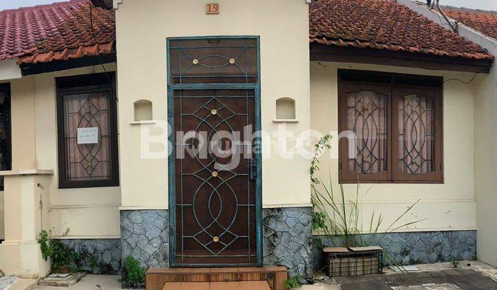 Rumah di lippo barat 1