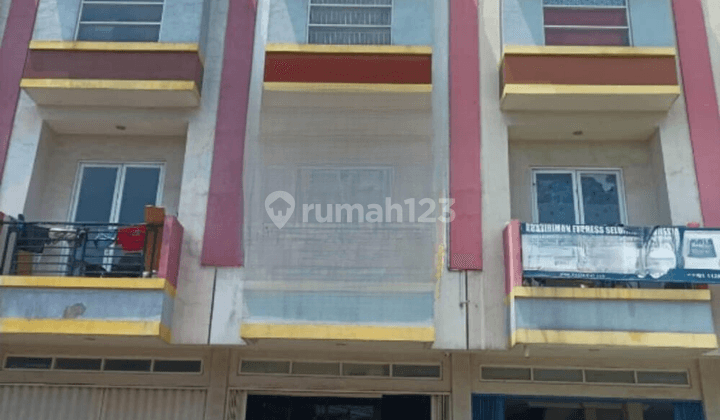 Dijual Ruko 3 Lantai Lokasi Pinggir Jalan Raya Cut Mutia Bekasi 1