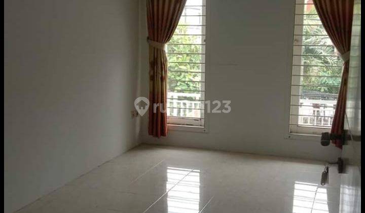 Dijual Rumah 2 Lantai Depan Jalan Utama di Kelapa Gading Timur 2