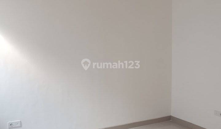 Dijual Rumah Pik2 Uk 8X12.5 2 Lantai Harga 3.2 M Nego 2