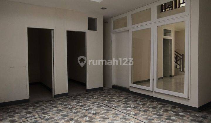 Rumah 2 Lantai Bagus Sudah Renovasi Cluster Asia Banjar Wijaya 1