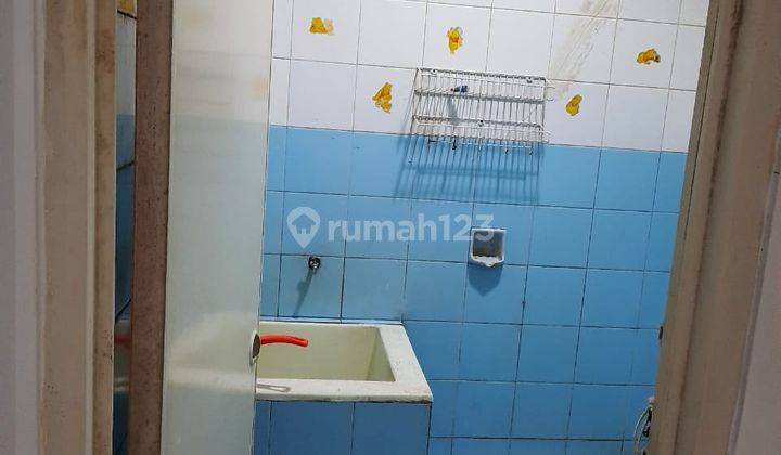 Rumah 2 Lantai SHM di Taman Royal 1 Kota Tangerang 2