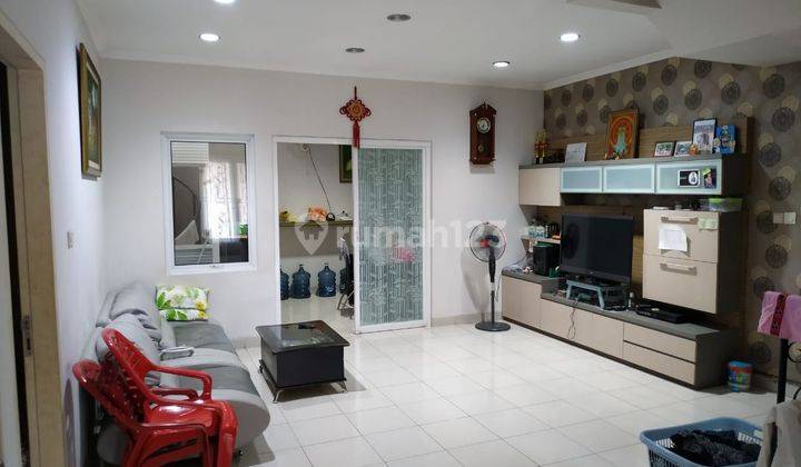 Rumah 2 Lantai Bagus SHM di Cluster Magnolia, Tangerang 1