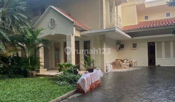 Disewakan Rumah Mewah Di Senopati/Selong Kebayoran Baru Jakarta STD422 1