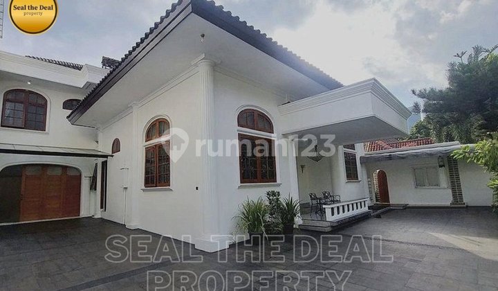 Disewakan Rumah di Area Menteng Jakarta Pusat Std614 Disewakan Rumah di Area Menteng Jakarta Pusat Std614