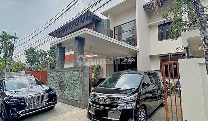 Sewa Rumah Mewah di Kebayoran Baru senayan Jakarta Selatan Std473 1