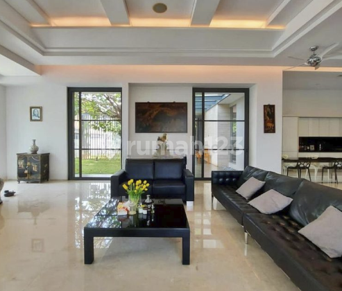 For Sale House in Senopati Area, Kebayoran Baru, South Jakarta Std261 2