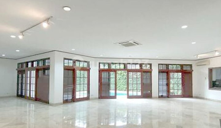 Disewakan Rumah di Area Kebayoran Baru Jakarta Selatan Std245 2