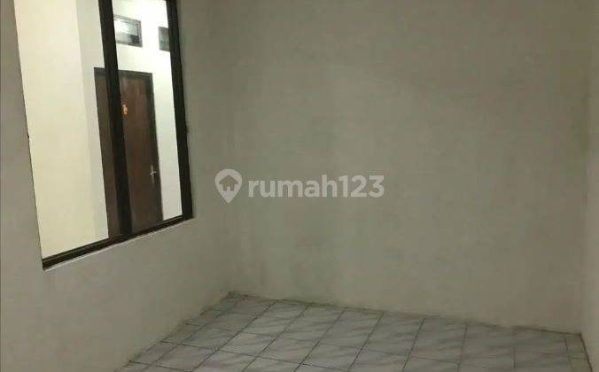 Rumah Bagus Semi Furnished di Perumahan Simprug Diporis Tangerang 2