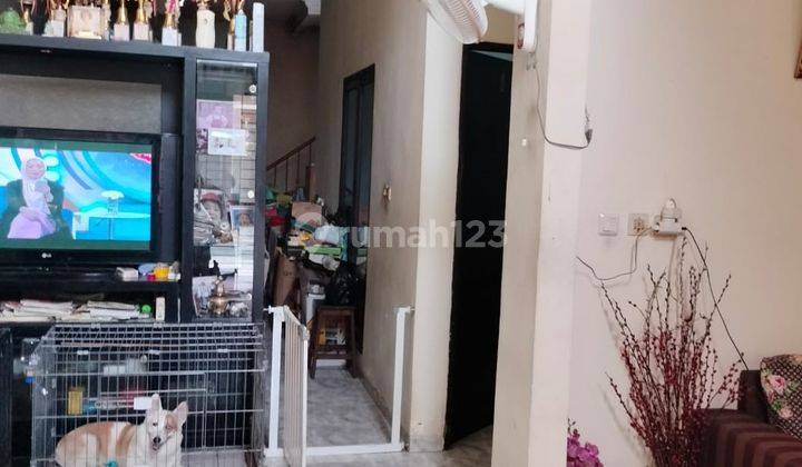 Rumah 2 Lantai Bagus SHM di Cluster Nirwana , Tangerang 1