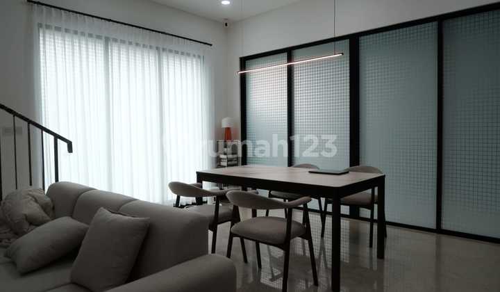 Rumah Cantik Siap Huni 2 Lantai di Cluster Welton Hiera BSD