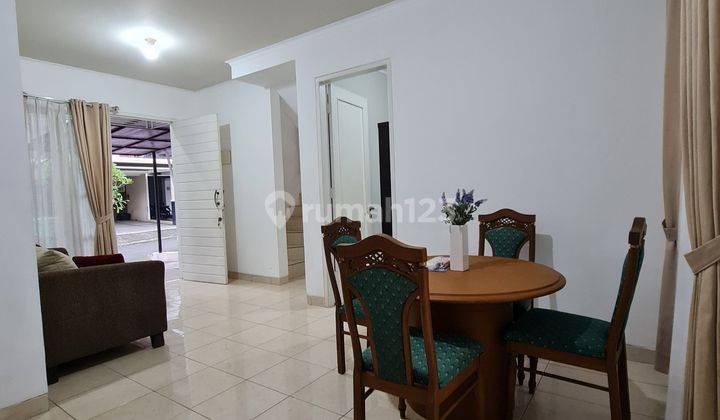 Rumah di sewakan semi furnished 2 lantai Delatinos Bsd 2