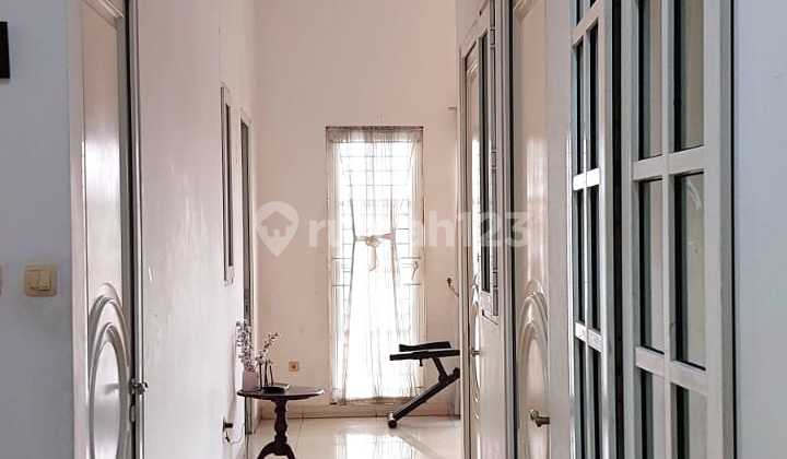 Rumah Mewah Siap Huni di Cluster Picardie Modernland Tangerang 2