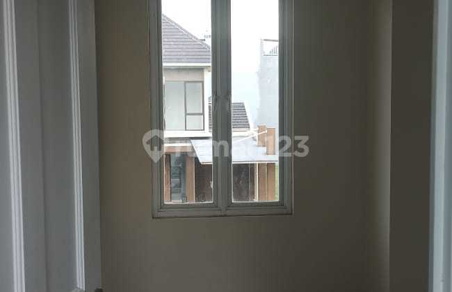 Rumah Langka Di Pinewood Banjar Wijaya Cipondoh Tangerang