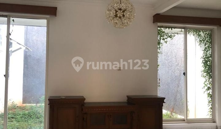 Rumah 2 Lantai Taman Golf Modernland Tangerang 2