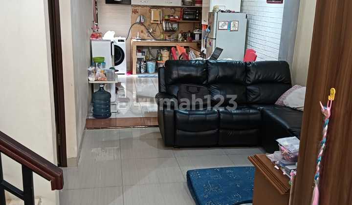 Rumah 2 Lantai rapih Semi Furnish SHM di Citra Raya Cikupa 