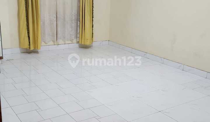 Rumah Strategis di Pusat Tangerang Indah Tangerang