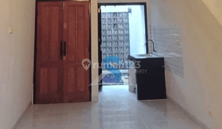 Jual Cepat Rumah 2 Lantai Baru SHM di Bintaro Hen  1