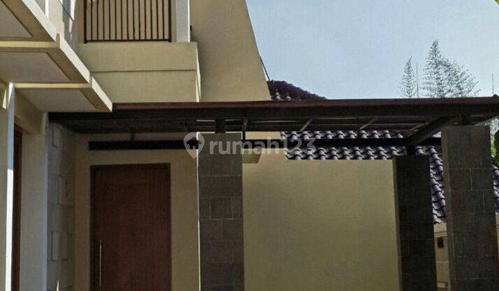 Rumah 2 Lantai Bagus SHM di Jati Asih, Bekasi Slvi 2